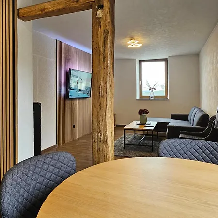Living Stilvolle Nahe Bernkastel-kues, Disneyplus, Netflix, Grosser Tv & Parkplatz *