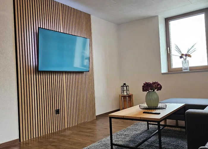 Apartamento Living Stilvolle Nahe Bernkastel-kues, Disneyplus, Netflix, Grosser Tv & Parkplatz Longkamp